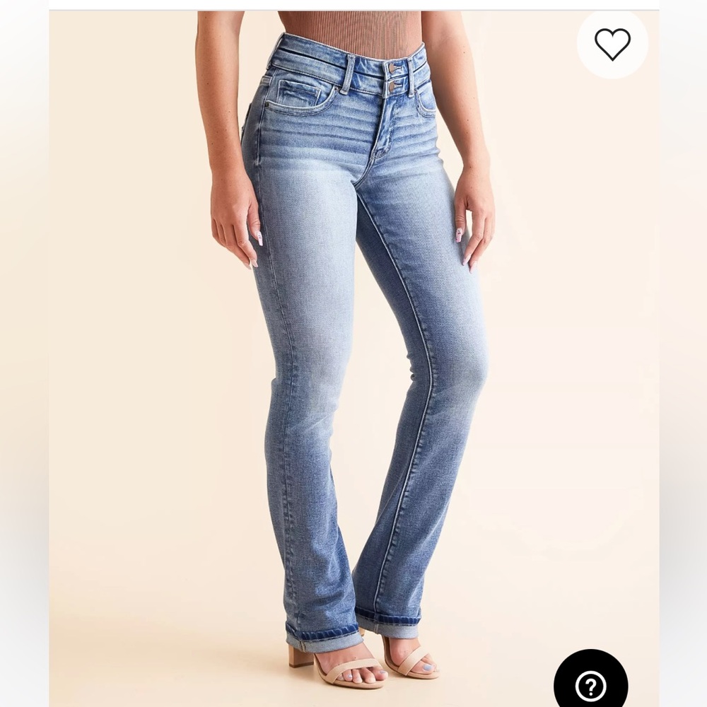BKE Gabby Straight Cuffed Stretch Jean